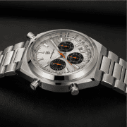 Poedagar Men’s Three-Subdial Quartz Watch with Stainless Steel Bracelet